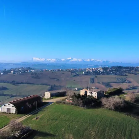 Villa Casa Ciarpella With Pool Montegranaro